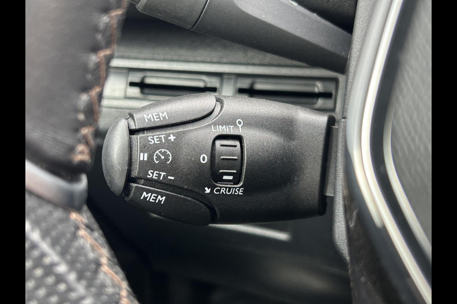 Peugeot 3008 1.2 PT 130 Allure | All season | Carplay | Trekhaak | Rijklaar incl. garantie