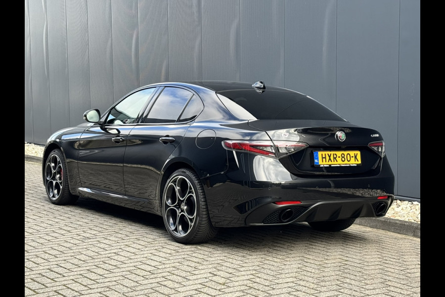 Alfa Romeo Giulia 2.0T 280 GME AWD Veloce | 19" Velgen | Panoramadak | Adas 2 Alfa Romeo Giulia 2.0T 280 GME AWD Veloce | 19" Velgen | Panoramadak | Adas 2
