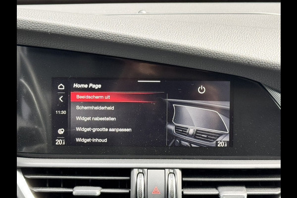 Alfa Romeo Giulia 2.0T 280 GME AWD Veloce | 19" Velgen | Panoramadak | Adas 2 Alfa Romeo Giulia 2.0T 280 GME AWD Veloce | 19" Velgen | Panoramadak | Adas 2