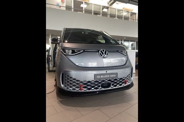 Volkswagen ID. Buzz Cargo Bulli edition 79 kWh 210kW 286PK met stylingpakket