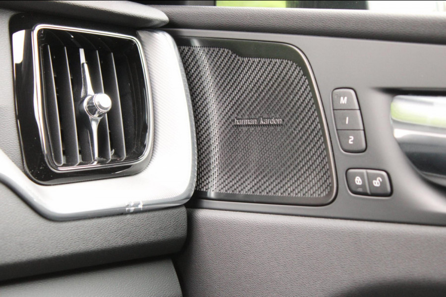 Volvo XC60 2.0 B5 AWD R-Design HarmanKardon Trekhaak 360CAM