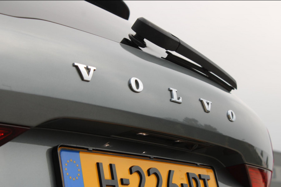 Volvo XC60 2.0 B5 AWD R-Design HarmanKardon Trekhaak 360CAM