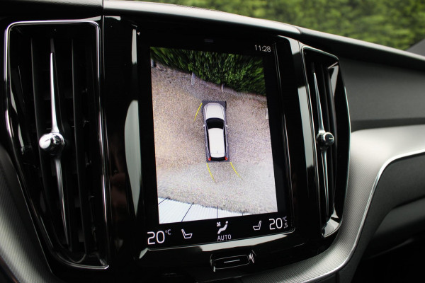 Volvo XC60 2.0 B5 AWD R-Design HarmanKardon Trekhaak 360CAM