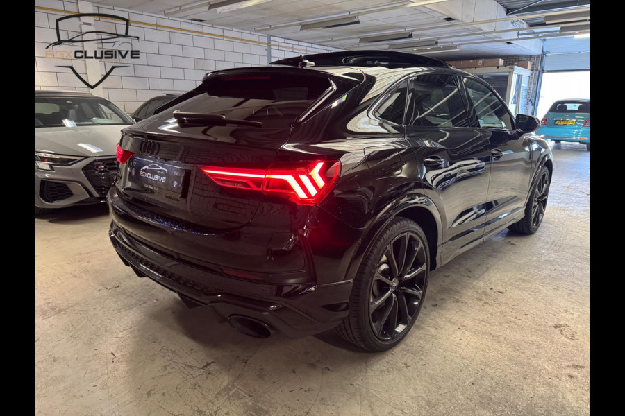 Audi RSQ3 Sportback TFSI QUATTRO PANO|B&O|RS ZETELS|ACC|LANE|BLIND|TREKHAAK|BOM VOL!