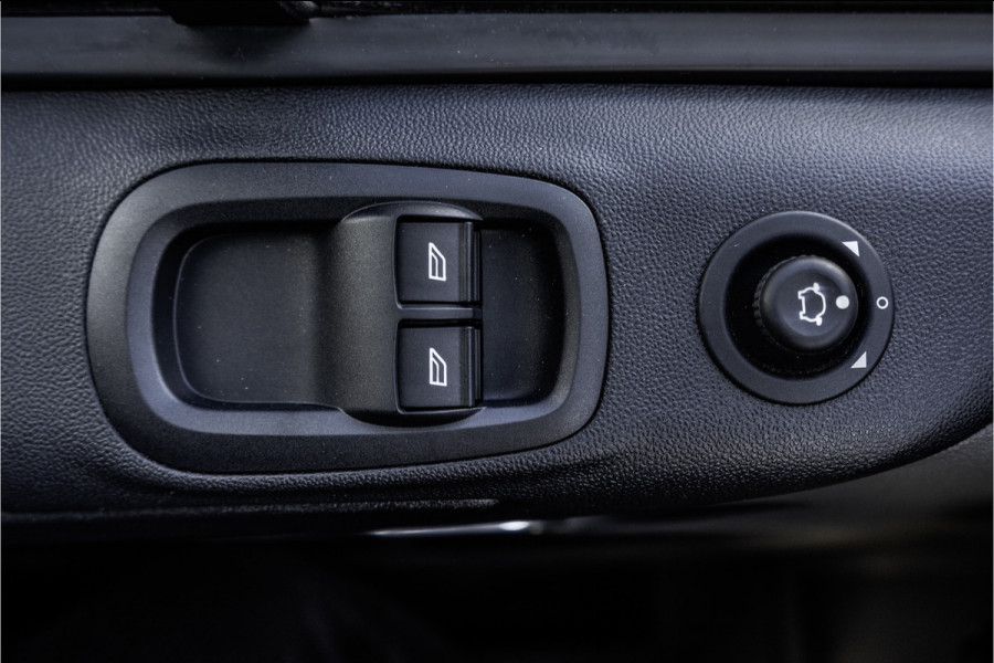 Ford Transit Custom 300 TDCI | L2H1 | Automaat | LED | Camera | CarPlay | Cruise | Airco | PDC | Euro 6