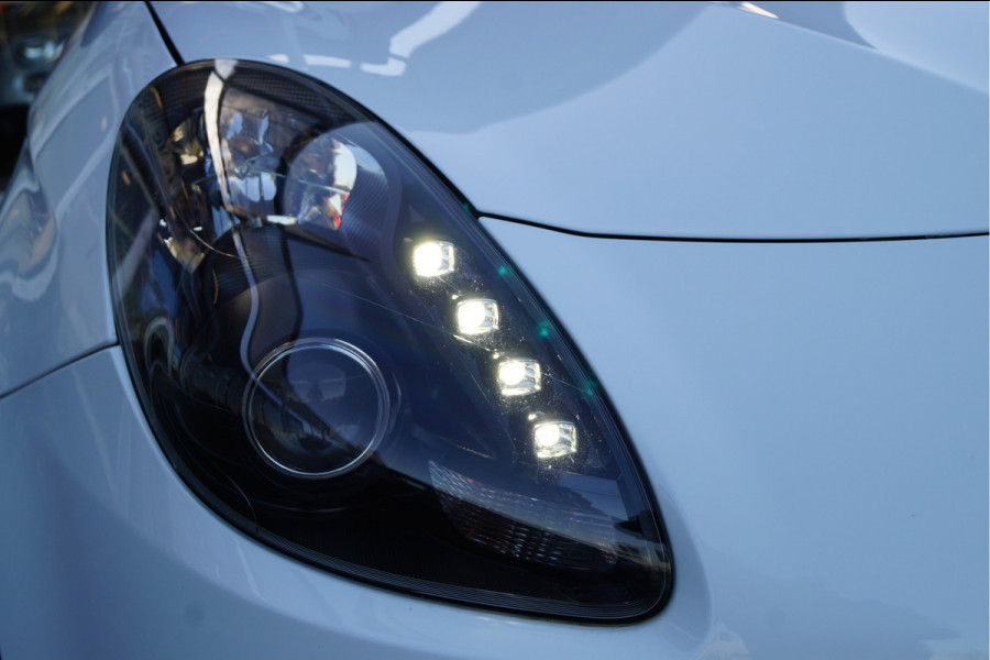 Alfa Romeo Giulietta 1.4 Turbo MultiAir Super TCT Automaat | Climate Control | 18" Lichtmetalen Velgen | Stoelverwarming | Trekhaak Alfa Romeo Giulietta 1.4 Turbo MultiAir Super TCT Automaat | Climate Control | 18" Lichtmetalen Velgen | Stoelverwarming | Trekhaak