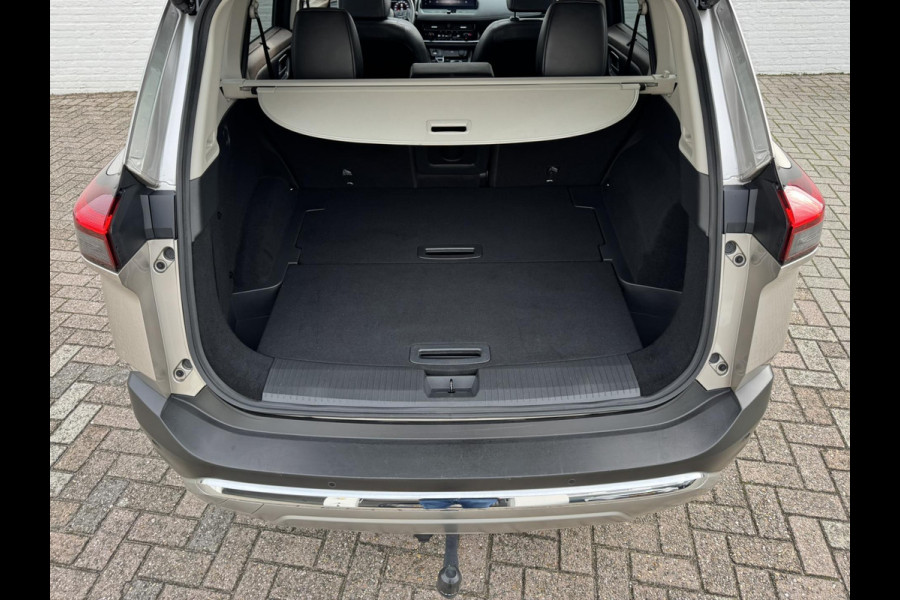 Nissan X-Trail 1.5 e-4orce Tekna Plus 4WD Adaptive cruise Climate control Stoelverwarming v/a Stuurverwarming Pano Apple / Android