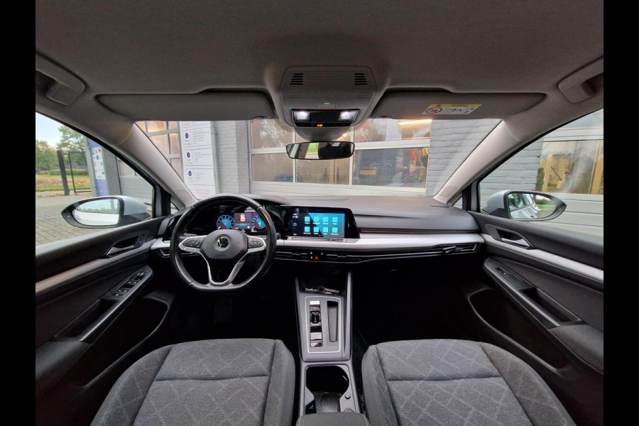 Volkswagen Golf 1.0 eTSI Life |DSG|ACC|Clima|PDC|17 inch|