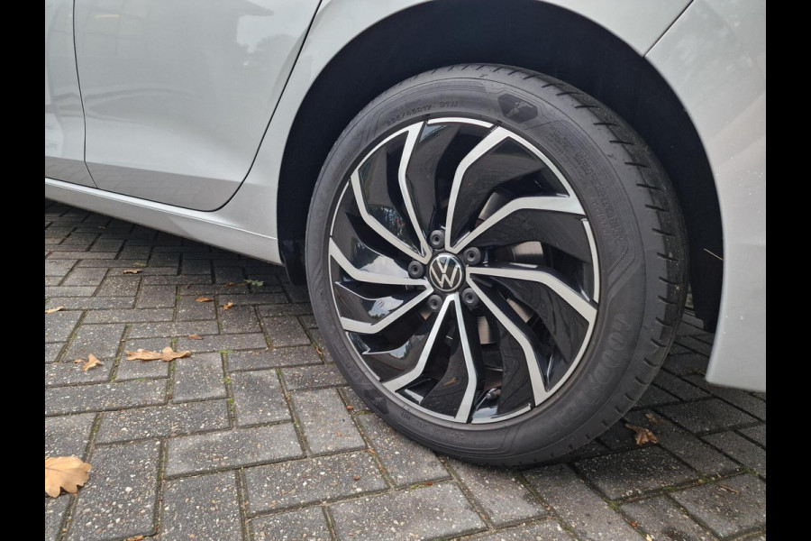 Volkswagen Golf 1.0 eTSI Life |DSG|ACC|Clima|PDC|17 inch|