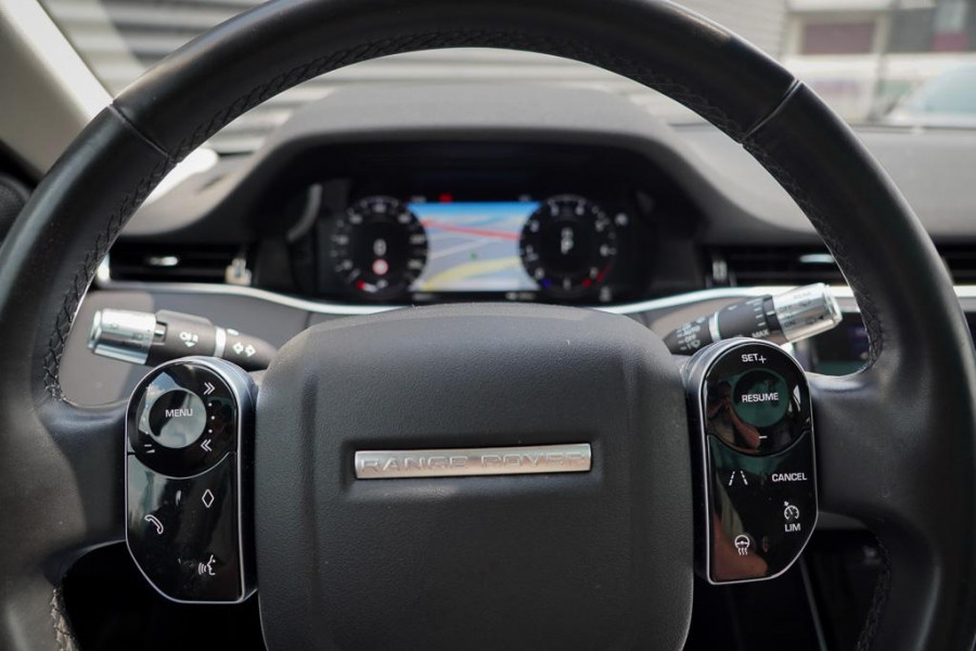 Land Rover Range Rover Evoque 2.0 P200 AWD R-Dynamic HSE / Pano / Memory / Camera