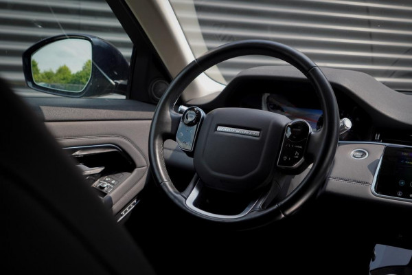 Land Rover Range Rover Evoque 2.0 P200 AWD R-Dynamic HSE / Pano / Memory / Camera
