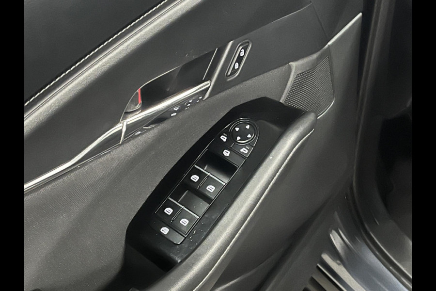 Mazda CX-30 2.0 e-SkyActiv 150pk M Hybrid Adapt. Cruise control | Stuur-/Stoelverwarming | Keyless | Head-up | Carplay