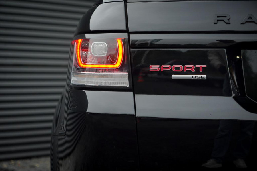 Land Rover Range Rover Sport 3.0 TDV6 HSE Dynamic / Pano / Carplay / Volledige Historie