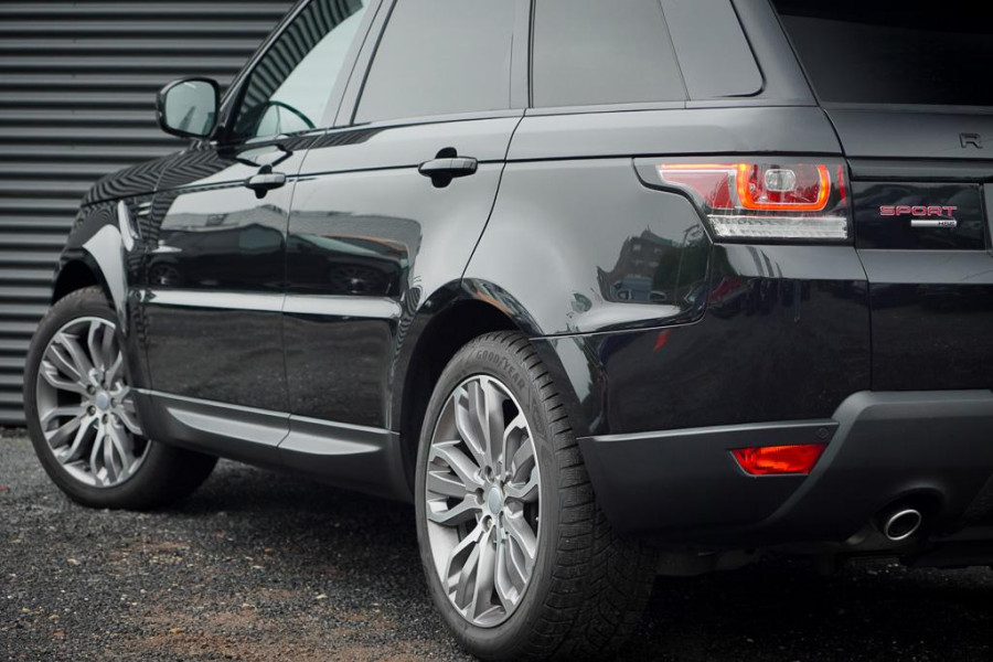 Land Rover Range Rover Sport 3.0 TDV6 HSE Dynamic / Pano / Carplay / Volledige Historie