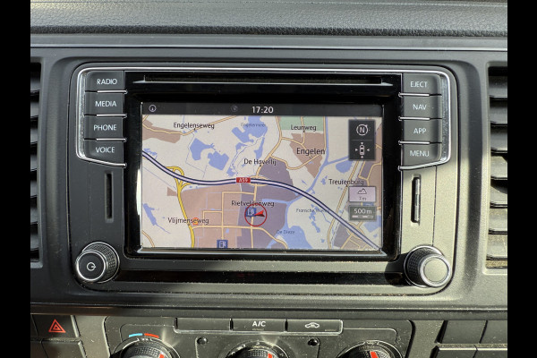 Volkswagen Transporter 2.0 TDI 150PK EURO 6 L1H1 Navigatie systeem/cruise control Volkswagen Transporter 2.0 TDI 150PK EURO 6 L1H1 Navigatie systeem/cruise control