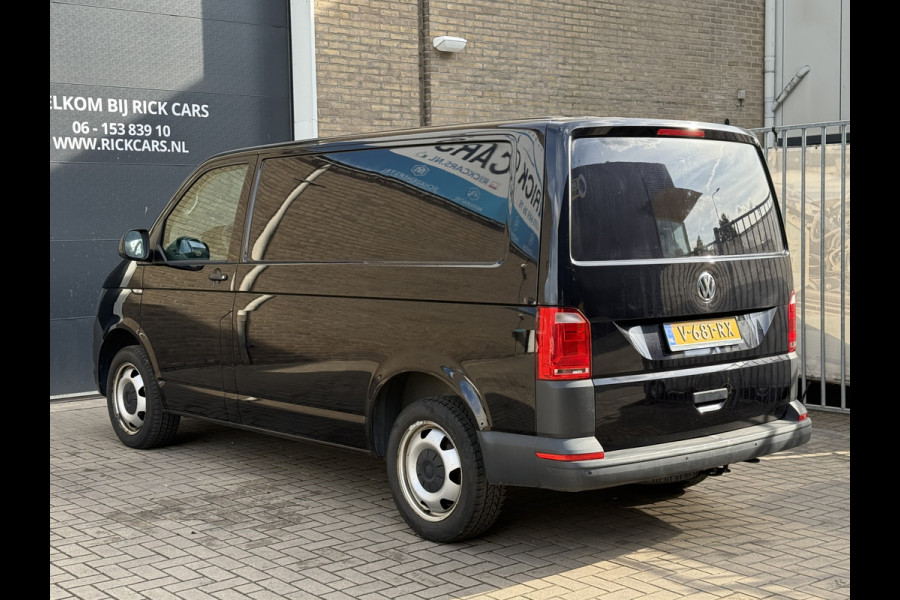Volkswagen Transporter 2.0 TDI 150PK EURO 6 L1H1 Navigatie systeem/cruise control Volkswagen Transporter 2.0 TDI 150PK EURO 6 L1H1 Navigatie systeem/cruise control