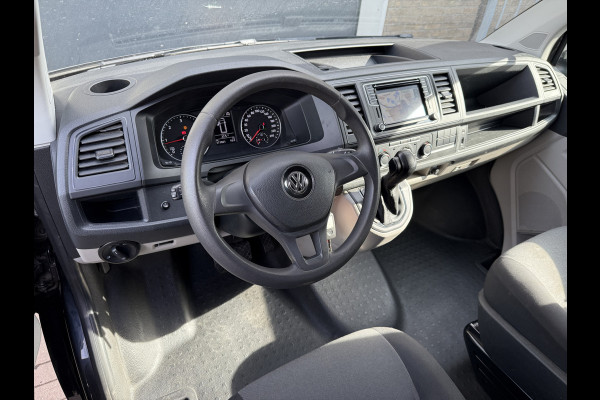 Volkswagen Transporter 2.0 TDI 150PK EURO 6 L1H1 Navigatie systeem/cruise control Volkswagen Transporter 2.0 TDI 150PK EURO 6 L1H1 Navigatie systeem/cruise control