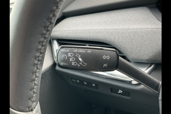 Škoda ENYAQ iV 80 Trekhaak Stoel/Stuurverw Carplay Warmtepomp Trekhaak 100% Elektrisch NL-Auto!