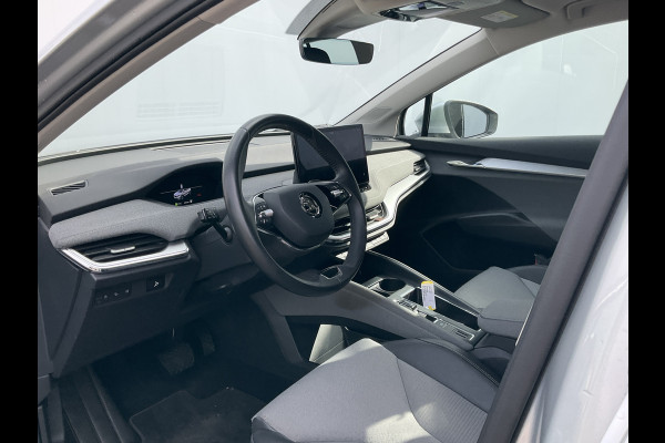 Škoda ENYAQ iV 80 Trekhaak Stoel/Stuurverw Carplay Warmtepomp Trekhaak 100% Elektrisch NL-Auto!