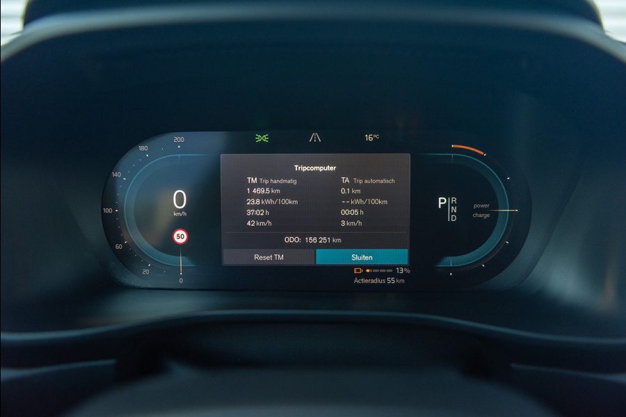 Volvo XC40 P8 Aut. R-Design Leder Stoelverwarming 408pk