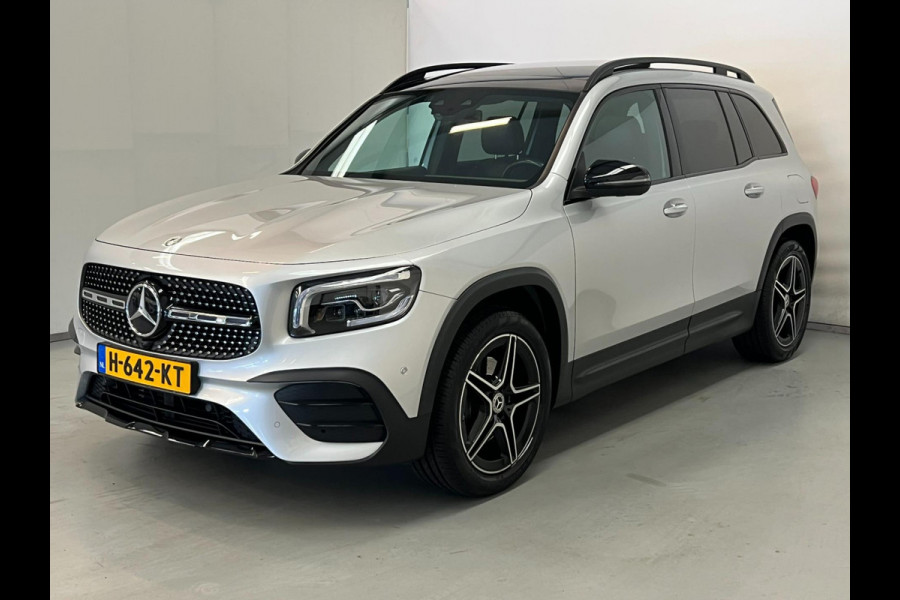 Mercedes-Benz GLB-Klasse 200 / AMG / NL-auto / BTW / Pano / Memory