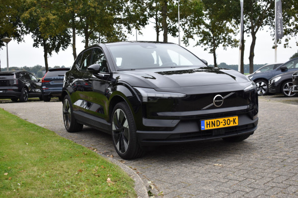 Volvo EX30 Extended Range Plus 69 kWh | ACC | H&K | Blis | Camera | 19'LMV  Camera