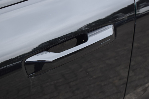 Volvo EX30 Extended Range Plus 69 kWh | ACC | H&K | Blis | Camera | 19'LMV  Camera