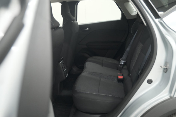 Renault Captur TCe 90 Evolution | Parkeersensoren | Navigatie | Allseason Banden | Apple Carplay Renault Captur TCe 90 Evolution | Parkeersensoren | Navigatie | Allseason Banden | Apple Carplay