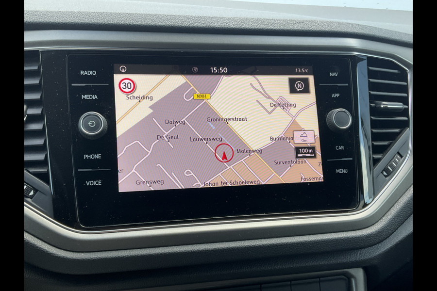Volkswagen T-Roc 1.5 TSI Sport Trekhaak Automaat Adap.Cruise Navi Carplay PDC Stoelverw 49430KM!