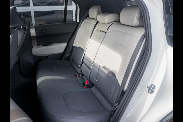 Kia EV3 GT-Line 81.4 kWh l Long range l Schuif kantel dak l Stoel / Stuurwielverwarming l Navigatie l Direct beschikbaar Kia EV3 GT-Line 81.4 kWh l Long range l Schuif kantel dak l Stoel / Stuurwielverwarming l Navigatie l Direct beschikbaar