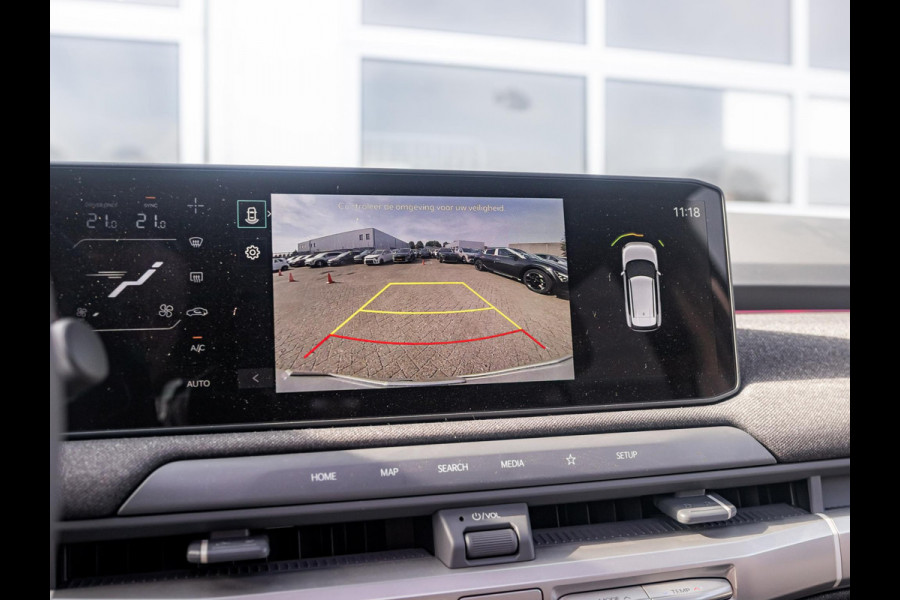 Kia EV3 GT-Line 81.4 kWh l Long range l Schuif kantel dak l Stoel / Stuurwielverwarming l Navigatie l Direct beschikbaar Kia EV3 GT-Line 81.4 kWh l Long range l Schuif kantel dak l Stoel / Stuurwielverwarming l Navigatie l Direct beschikbaar