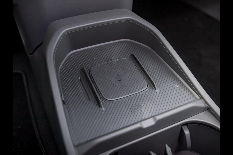 Kia EV3 GT-Line 81.4 kWh l Long range l Schuif kantel dak l Stoel / Stuurwielverwarming l Navigatie l Direct beschikbaar Kia EV3 GT-Line 81.4 kWh l Long range l Schuif kantel dak l Stoel / Stuurwielverwarming l Navigatie l Direct beschikbaar