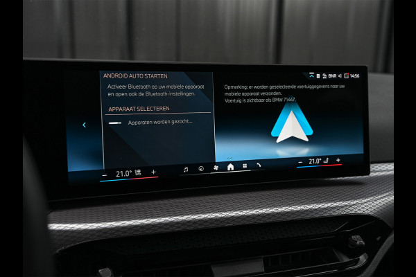 BMW 3 Serie Touring 330e xDrive M-SPORT | FACELIFT | ACCU 19,5 kWh | ACTIVE CRUISE | HIFI AUDIO | CAMERA | FULL-LED | STUUR- EN STOELVERWARM BMW 3 Serie Touring 330e xDrive M-SPORT | FACELIFT | ACCU 19,5 kWh | ACTIVE CRUISE | HIFI AUDIO | CAMERA | FULL-LED | STUUR- EN STOELVERWARM