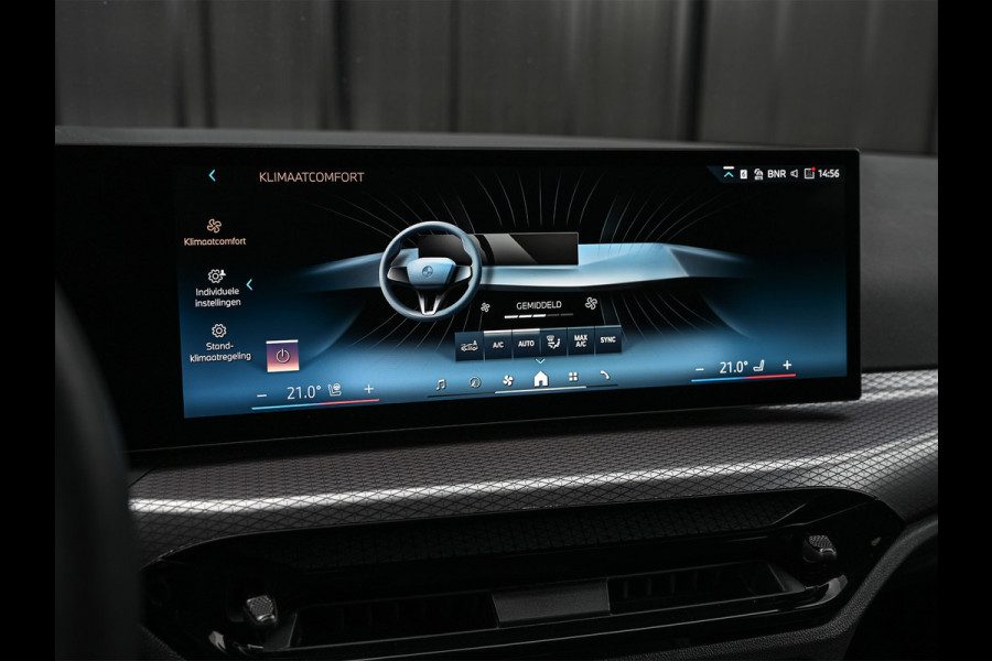 BMW 3 Serie Touring 330e xDrive M-SPORT | FACELIFT | ACCU 19,5 kWh | ACTIVE CRUISE | HIFI AUDIO | CAMERA | FULL-LED | STUUR- EN STOELVERWARM BMW 3 Serie Touring 330e xDrive M-SPORT | FACELIFT | ACCU 19,5 kWh | ACTIVE CRUISE | HIFI AUDIO | CAMERA | FULL-LED | STUUR- EN STOELVERWARM