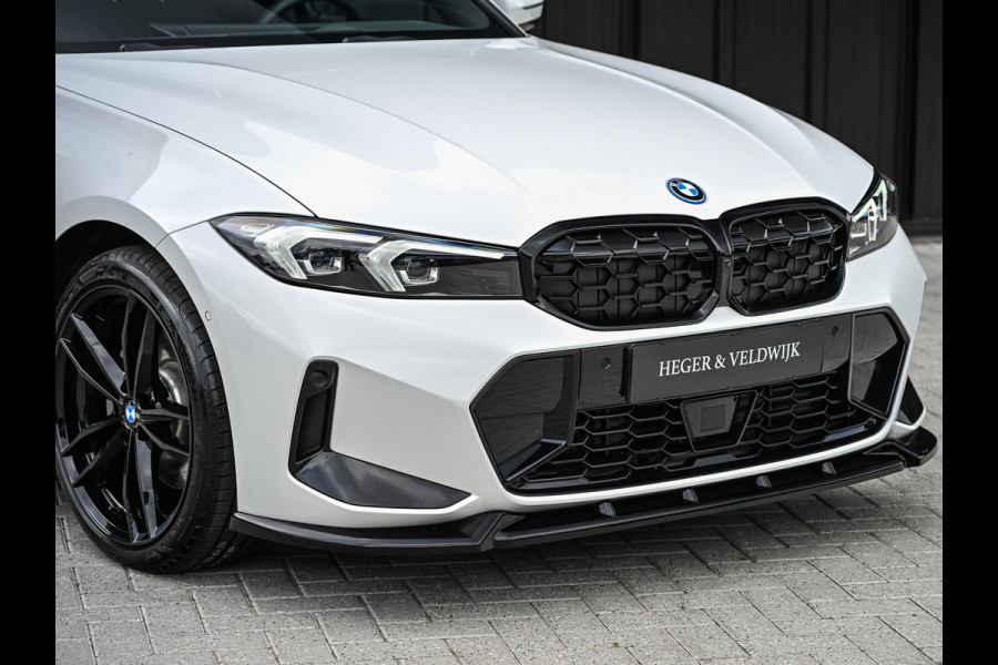 BMW 3 Serie Touring 330e xDrive M-SPORT | FACELIFT | ACCU 19,5 kWh | ACTIVE CRUISE | HIFI AUDIO | CAMERA | FULL-LED | STUUR- EN STOELVERWARM BMW 3 Serie Touring 330e xDrive M-SPORT | FACELIFT | ACCU 19,5 kWh | ACTIVE CRUISE | HIFI AUDIO | CAMERA | FULL-LED | STUUR- EN STOELVERWARM