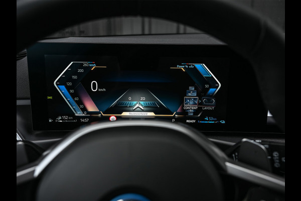 BMW 3 Serie Touring 330e xDrive M-SPORT | FACELIFT | ACCU 19,5 kWh | ACTIVE CRUISE | HIFI AUDIO | CAMERA | FULL-LED | STUUR- EN STOELVERWARM BMW 3 Serie Touring 330e xDrive M-SPORT | FACELIFT | ACCU 19,5 kWh | ACTIVE CRUISE | HIFI AUDIO | CAMERA | FULL-LED | STUUR- EN STOELVERWARM