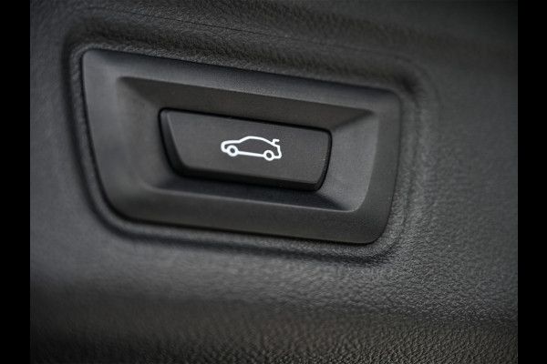 BMW 3 Serie Touring 330e xDrive M-SPORT | FACELIFT | ACCU 19,5 kWh | ACTIVE CRUISE | HIFI AUDIO | CAMERA | FULL-LED | STUUR- EN STOELVERWARM BMW 3 Serie Touring 330e xDrive M-SPORT | FACELIFT | ACCU 19,5 kWh | ACTIVE CRUISE | HIFI AUDIO | CAMERA | FULL-LED | STUUR- EN STOELVERWARM