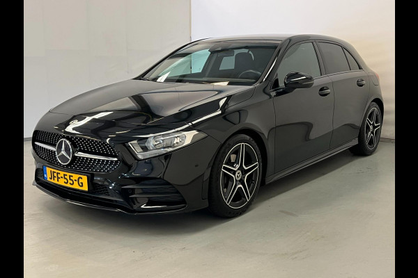 Mercedes-Benz A-Klasse 200 AMG Night Edition / Sfeerverlichting