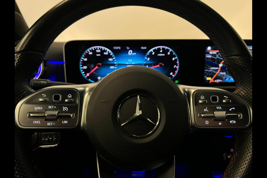 Mercedes-Benz A-Klasse 200 AMG Night Edition / Sfeerverlichting