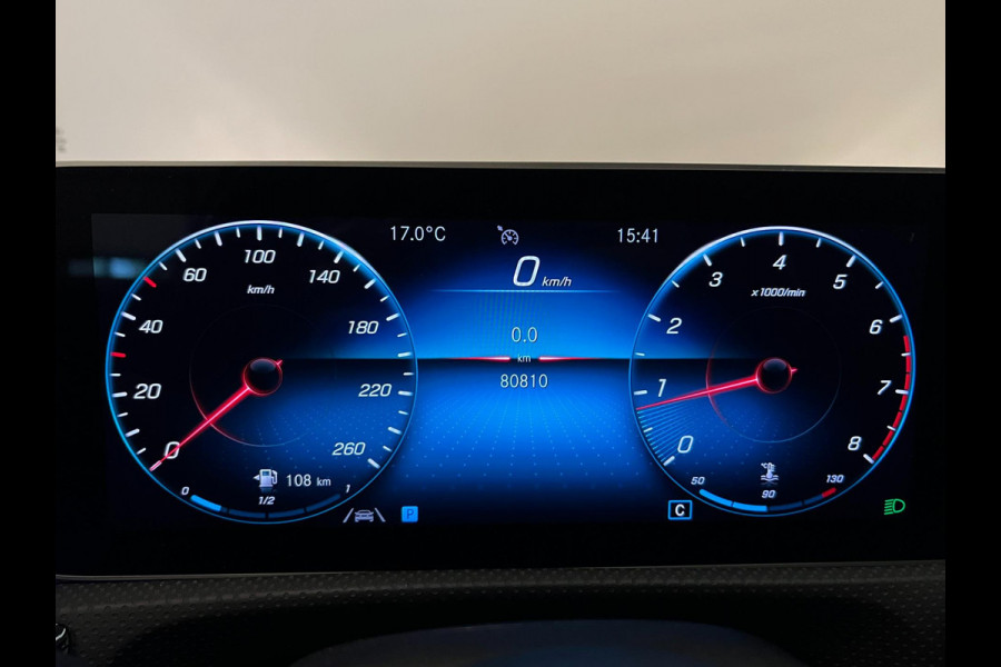 Mercedes-Benz A-Klasse 200 AMG Night Edition / Sfeerverlichting