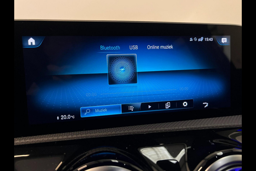 Mercedes-Benz A-Klasse 200 AMG Night Edition / Sfeerverlichting