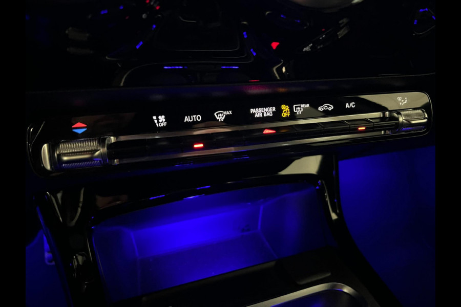 Mercedes-Benz A-Klasse 200 AMG Night Edition / Sfeerverlichting