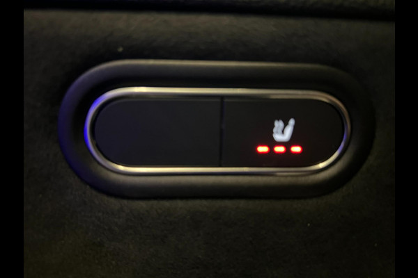 Mercedes-Benz A-Klasse 200 AMG Night Edition / Sfeerverlichting