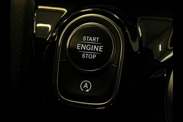 Mercedes-Benz A-Klasse 200 AMG Night Edition / Sfeerverlichting