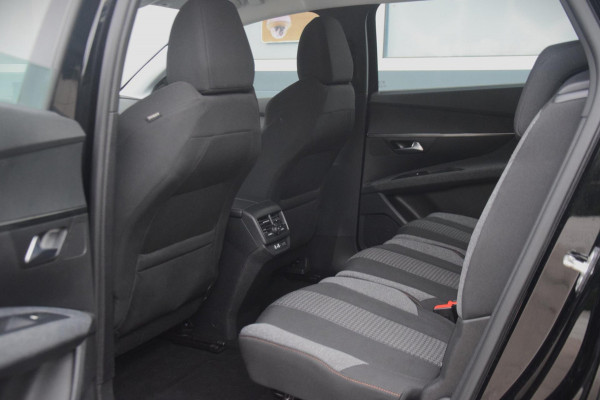 Peugeot 5008 1.2 PureTech Active Pack Business LED KOPLAMPEN/7 PERSOONS