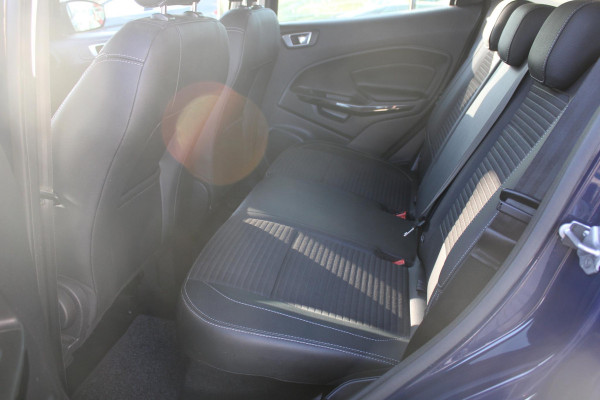 Ford EcoSport 1.0 EcoBoost 125 PK Titanium | Winter Pack | Camera | 17 INCH Lichtmetalen Velgen | Climate Control | Cruise Control