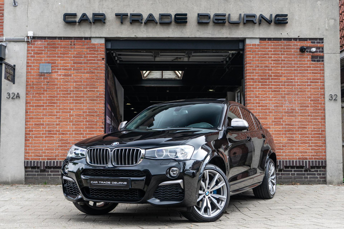 BMW X4 M40i High Executive M-Sport Pano / Camera / Memory BMW X4 M40i High Executive M-Sport Pano / Camera / Memory