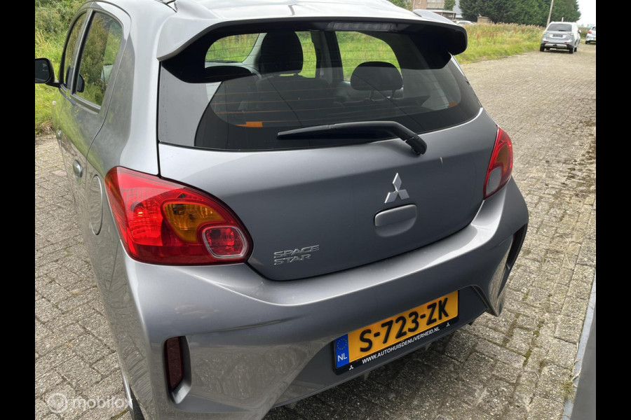 Mitsubishi Space Star 1.2 Connect+