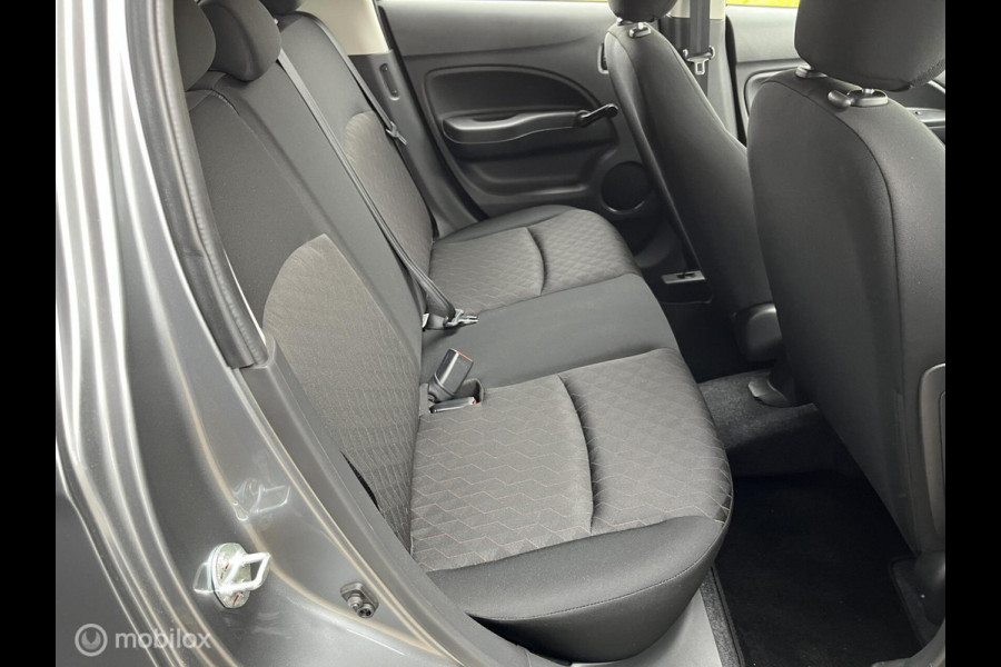 Mitsubishi Space Star 1.2 Connect+