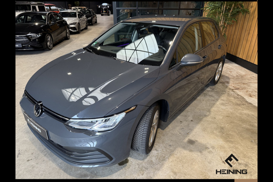 Volkswagen Golf 1.0 eTSI Life. Automaat. Navi. Apple carplay. Adaptive. Hollandse auto met NAP